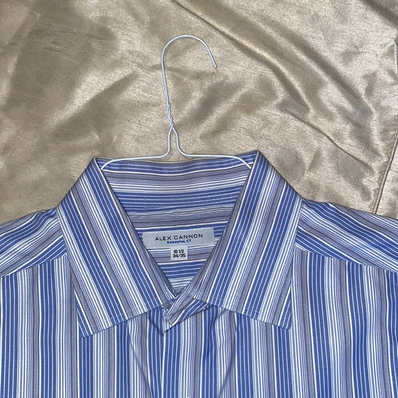 EUC Button down from Alex Cannon - Picture 2 of 2